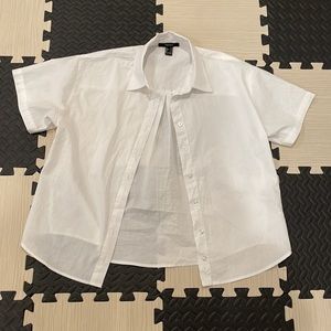 F21 White Collared Button Down Shirt size small color, white